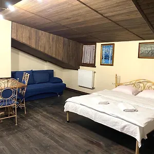 https://apartamenti-na-vulici-lesi-ukrainki-19-qu-7.hotelslviv.net